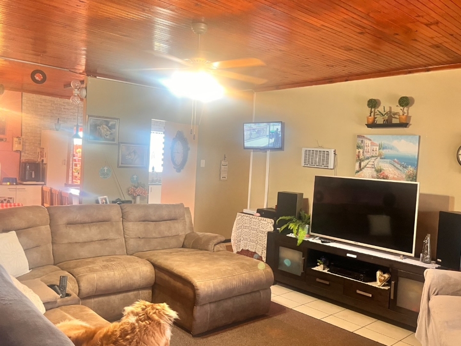 3 Bedroom Property for Sale in Noorsekloof Eastern Cape